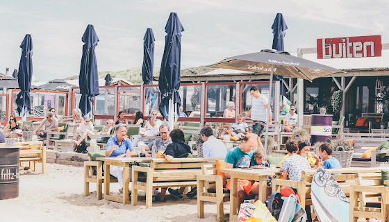 Strandpaviljoen Buiten