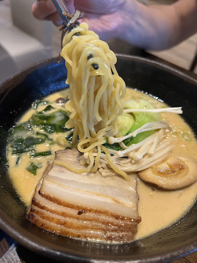 Kanzzi Sushi & Grill - Thumbnail