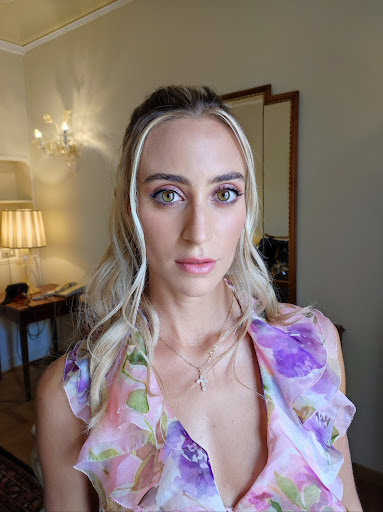 Sandy Giuffrida Make Up Artist - Thumbnail