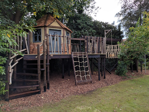 High Life Treehouses - Thumbnail