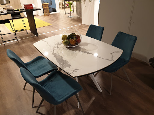 VISCEGLIA Arredamenti Casa - Thumbnail