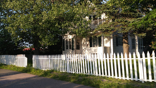 Halima Center for Yoga Ursula Klum