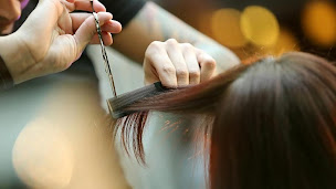 Photo n°2 de LP Coiffure à Cayres (Salon de coiffure)