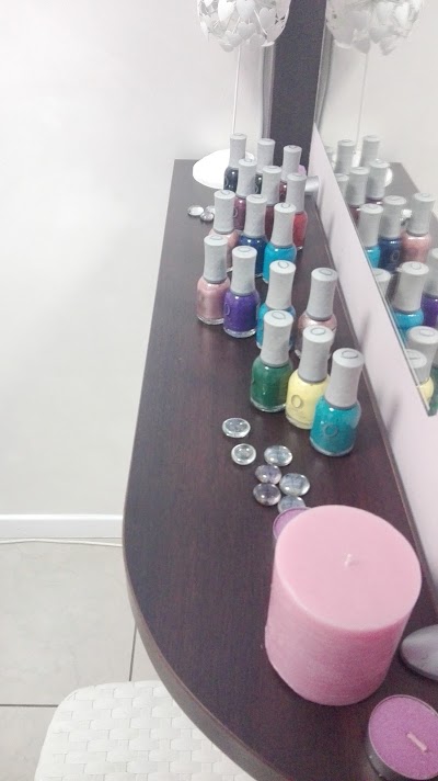 beauty-salon