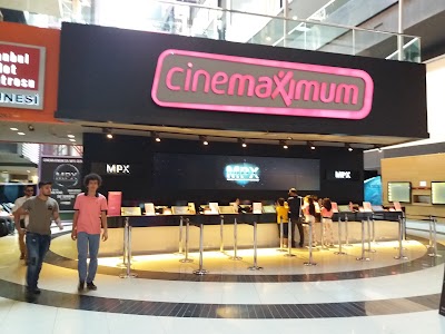 Cinemaximum