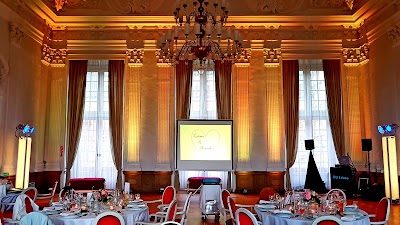 Photos of Schloss Burgscheidungen