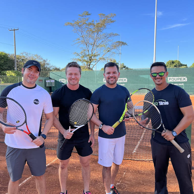 Oseias Tennis Brasília - Aulas de Tênis em Brasília