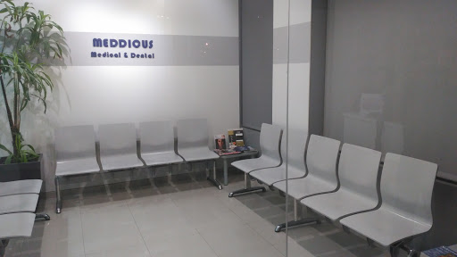 Meddicus | Clínica Dental en Torrijos, Dentista - Thumbnail