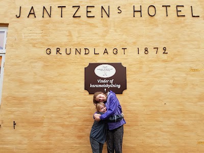 Photos of Therns Hotel