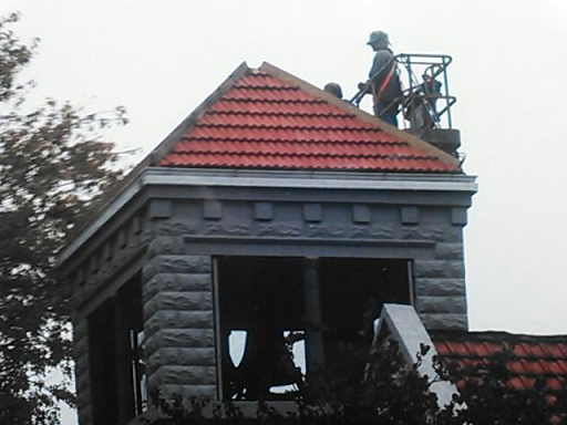 Becker Roofing - Visual
