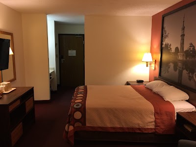 Photos of Super 8 Washington/Peoria Area