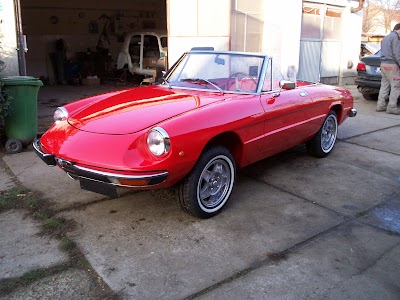 Photos of Varga Body Car Bt.