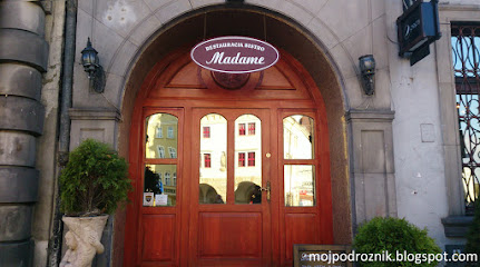 Bistro Madame