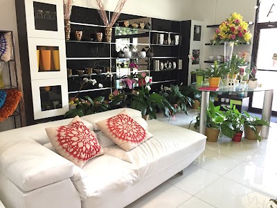 Photos of Tai Flora Luxe
