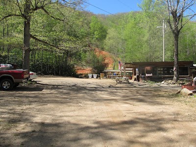 Photos of Mason Ruby & Sapphire Mine