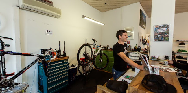 http://www.bischibikes.ch/