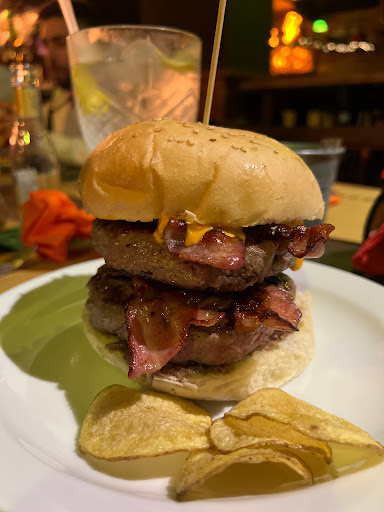 Fatboy Pub - Visual