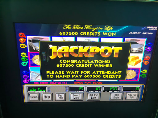 Lucky's Game Room - Thumbnail