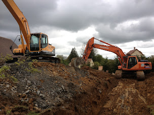 Photo n°15 de Entreprise Dumoulin à Ferrières-la-Verrerie (Entreprise de VRD)