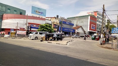 Photos of Dehiwala Junction Bus Stop