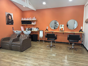 Photo n°2 de Dotix Coiffure à Vitrac (Salon de coiffure)