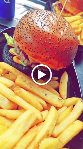 Photo 2 - Black & White Burger Orleans