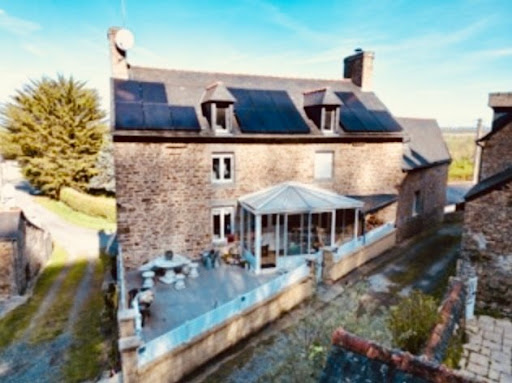 Photo de Bear house à Saint-Broladre (35120)