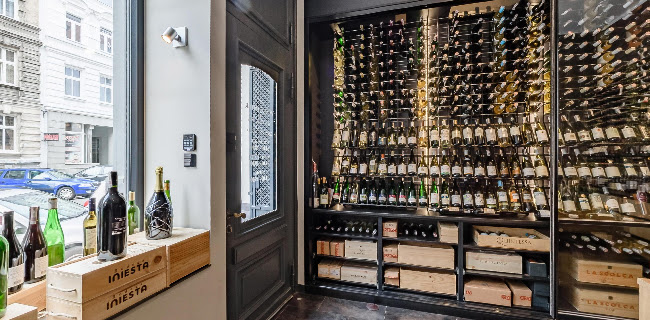 WINE CENTER sklep z winami - Sklep monopolowy