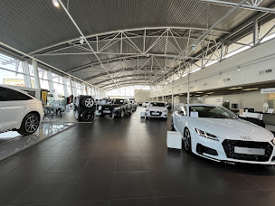 Photo n°38 de Audi Clermont-Ferrand - VGRF Auvergne à Aubière (Concessionnaire Audi)