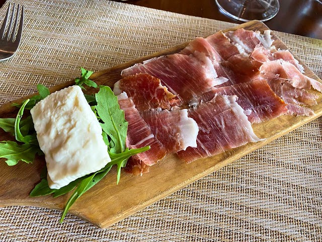 Via Emilia Restaurant