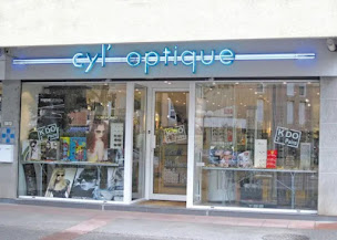 Photo n°5 de Cyl'Optique - Opticien Plan-de-Cuques à Plan-de-Cuques (Magasin de lunettes de soleil)