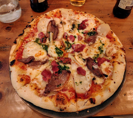 Photo 3 - Team pizza
