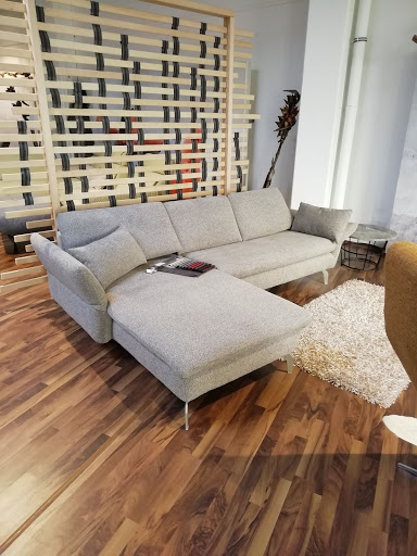EMP Polstermöbel GmbH - Visual