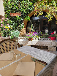 Photo n°8 de Auberge du Villarsois à Villars (Restaurant français)