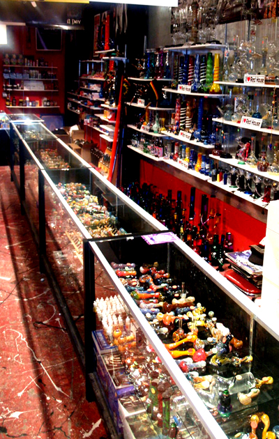 Red House Smoke Shop