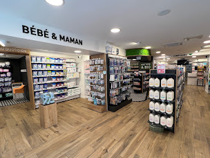 Photo n°6 de Pharmacie Centrale à Miribel (Pharmacie)