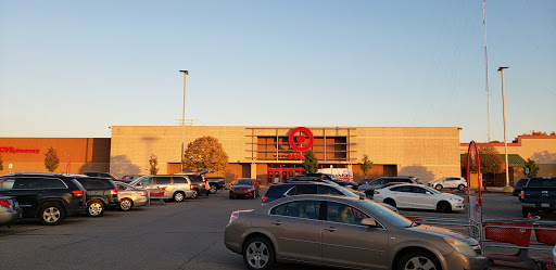 Clinton Pointe