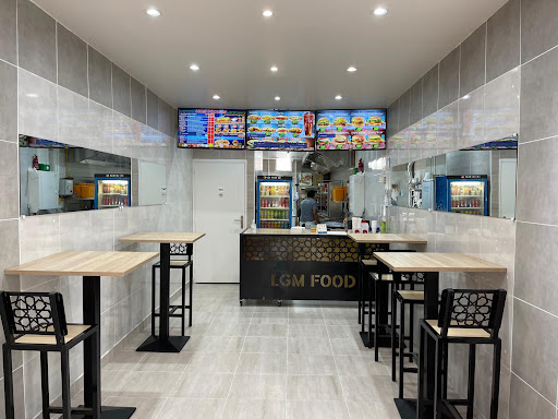 Photo 6 - Best food -HALAL-Tacos, Snack, Cheeseburger, pizza..
