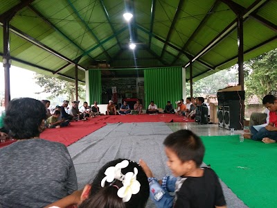 Photos of Pura Sodong