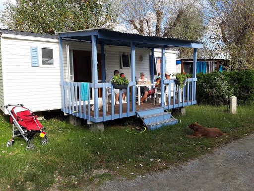 Photo de Camping La Rive à Notre-Dame-de-Monts (85690)
