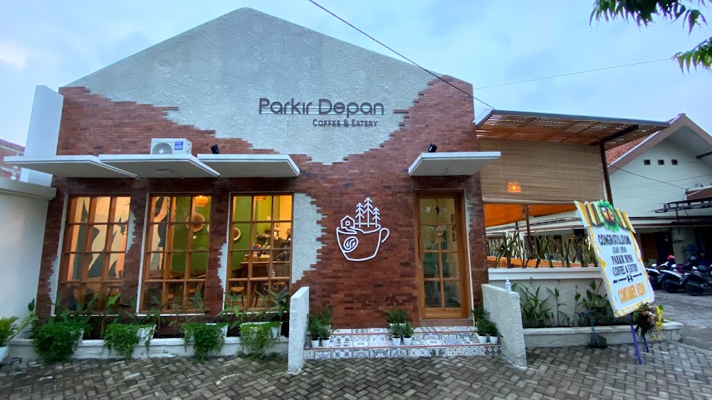 Parkir Depan Coffee & Eatery