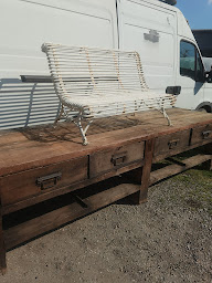 Photo n°3 de Antiquite brocante debarras maison à Saint-Michel-sur-Rhône (Magasin d'antiquités)