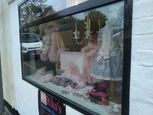 Rikos Spanish Baby Boutique - Thumbnail