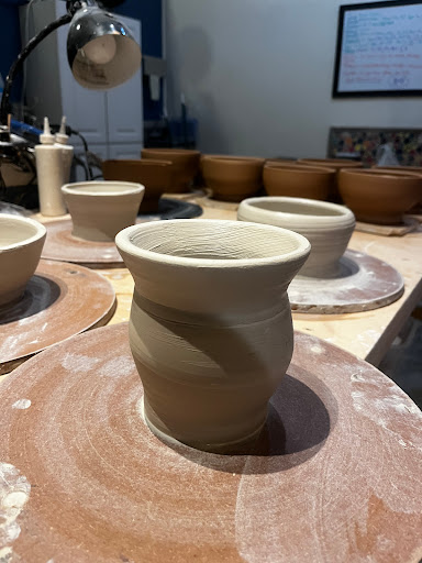 Mudslingers Pottery Studio Logo