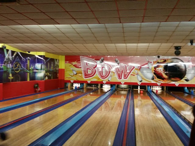 Bowling Young Club