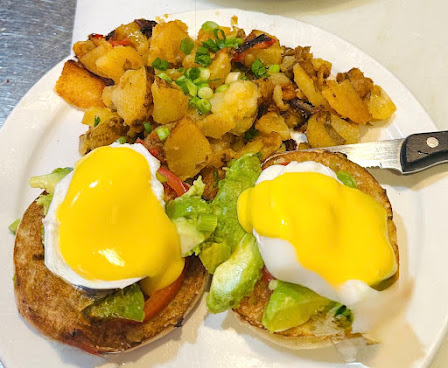 The Breakfast Club and Grill by null