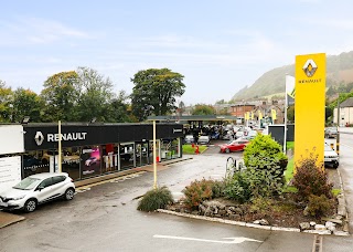 Arnold Clark Dumbarton Renault