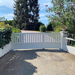 Photo n°4 de AGV Fermetures à Genay (Menuisier)