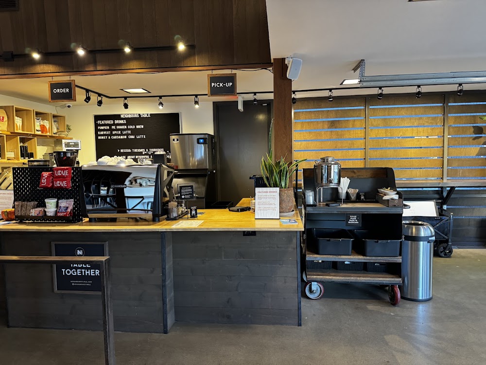 Neighbours Table Coffee and Commons