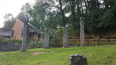 Photos of Trawupeyum